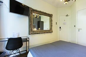 Quentin England Hotel