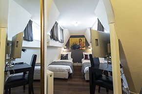 Quentin England Hotel