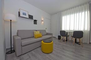 Aparthotel Atenea Valles