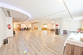 Aparthotel Atenea Valles