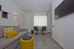 Aparthotel Atenea Valles