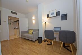 Aparthotel Atenea Valles