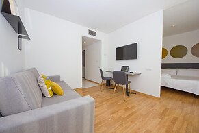 Aparthotel Atenea Valles