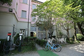 Mokinba Hotels Montebianco