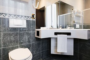 Mokinba Hotels Montebianco