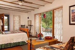 Casa Escondida Bed & Breakfast