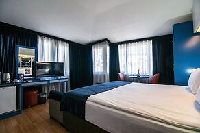 Lapis Inn Hotel & Spa