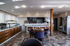 Lapis Inn Hotel & Spa