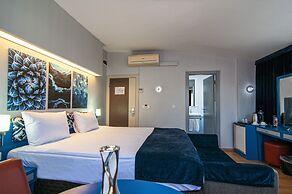 Lapis Inn Hotel & Spa