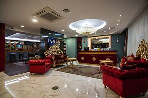 Lapis Inn Hotel & Spa