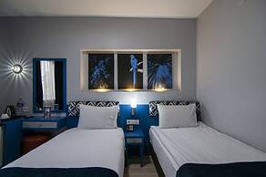 Lapis Inn Hotel & Spa