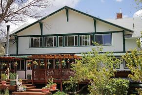 Historic Smith Hotel B&B