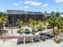 LionsDive Beach Resort