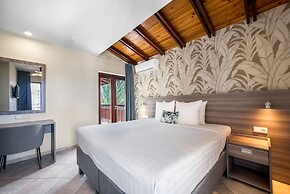 LionsDive Beach Resort