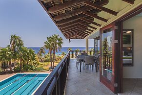 LionsDive Beach Resort