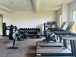 LionsDive Beach Resort