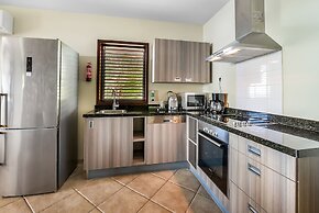 LionsDive Beach Resort