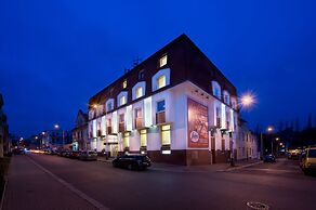 Hotel Henrietta