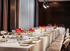 Occidental Santa Cruz Contemporáneo