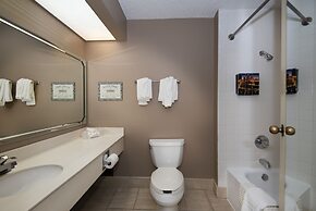 Guest Inn & Suites - Midtown Medical Center