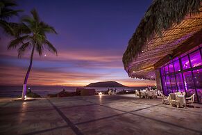 El Cid El Moro Beach Hotel