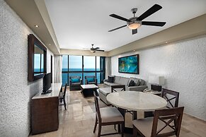 El Cid El Moro Beach Hotel