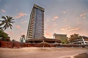 El Cid El Moro Beach Hotel