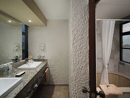 El Cid El Moro Beach Hotel