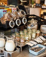 Hotel Indigo Edinburgh - Princes Street by IHG