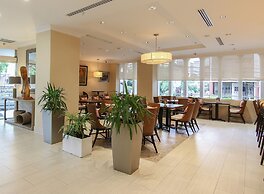 The Executive Hotel