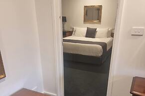 Quality Hotel Colonial Launceston