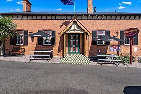 Quality Hotel Colonial Launceston