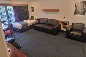 Quality Hotel Colonial Launceston