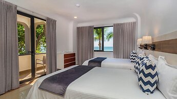 Luna Palace Hotel and Suites