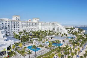 Hotel Riu Caribe - All Inclusive