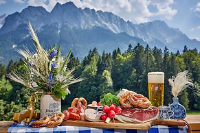 Romantik Alpenhotel Waxenstein