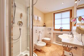 Romantik Alpenhotel Waxenstein