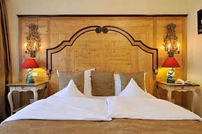 Romantik Alpenhotel Waxenstein