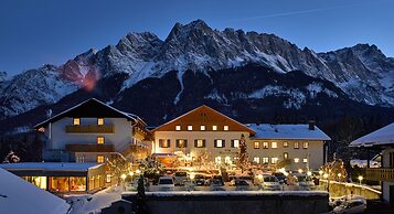 Romantik Alpenhotel Waxenstein