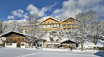 Romantik Alpenhotel Waxenstein