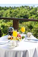 Casa Bonita Tropical Lodge