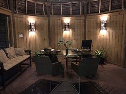 Casa Bonita Tropical Lodge