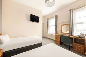 County Hotel