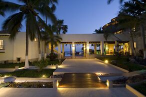 Hotel Punta Serena & Resorts- Couples Only