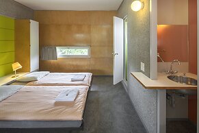 Lausanne Youth Hostel Jeunotel