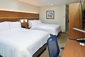 Holiday Inn Express Santa Rosa North by IHG