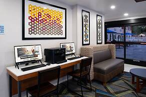 Holiday Inn Express Santa Rosa North by IHG