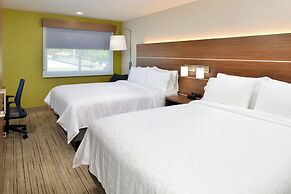 Holiday Inn Express Santa Rosa North by IHG