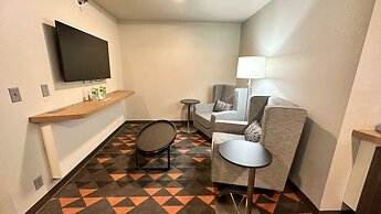 Holiday Inn Kansas City Downtown by IHG
