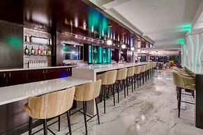 Holiday Inn Kansas City Downtown by IHG